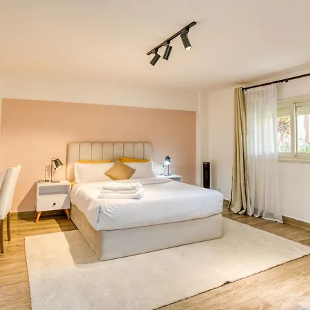 New Cairo Apartment In Front Of Garden 8 Mall-3